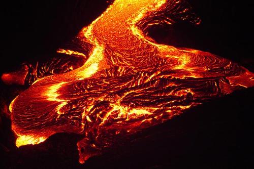 火山研究人员了解地球如何建立超火山喷发岩浆系统