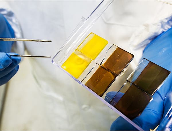 钙钛矿太阳能电池的首创：量子点和“卓越”效率